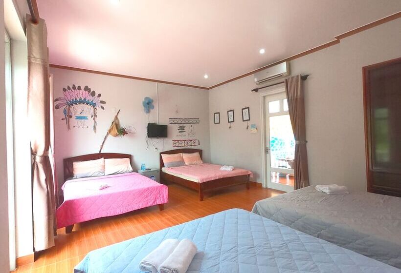 هتل Goc Bien Homestay