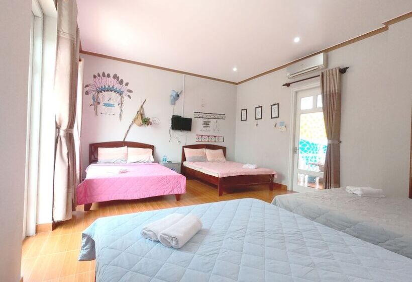 هتل Goc Bien Homestay