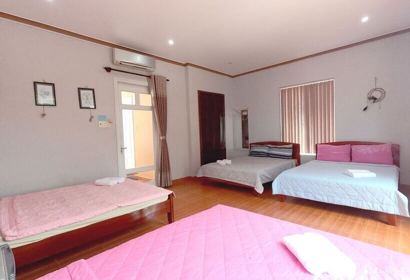 هتل Goc Bien Homestay