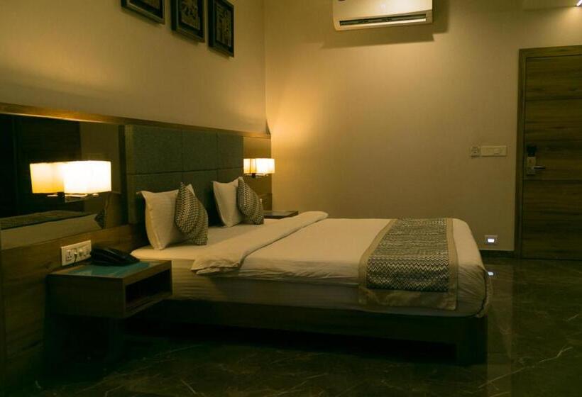 Hirisa Unit Hotel Fortune Palace