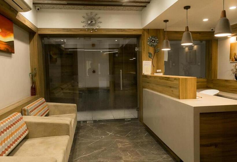 Hirisa Unit Hotel Fortune Palace