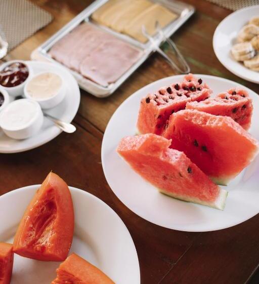 בית מלון כפרי Sapê Guest