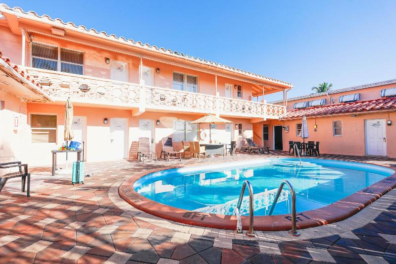 Отель The Palms