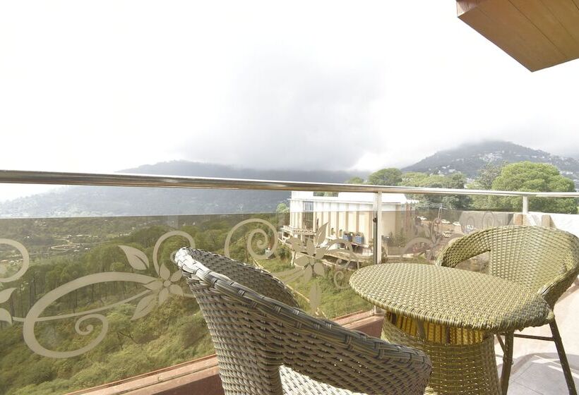 هتل The Royal Castle , Dharamshala