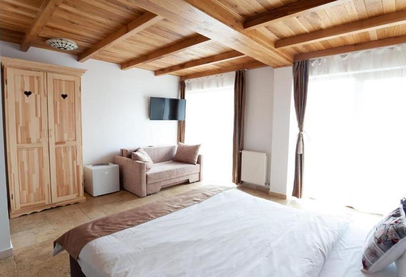 פנסיון Casa Belcin Spa&retreat