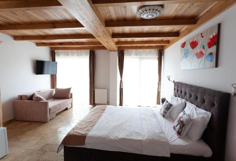 פנסיון Casa Belcin Spa&retreat