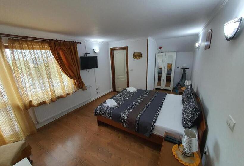 Пансион Casa Vera, Tudor Vladimirescu