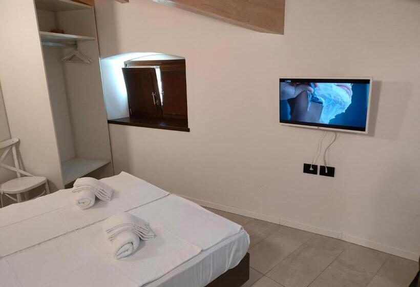 بنسيون La Corte Room & Relax