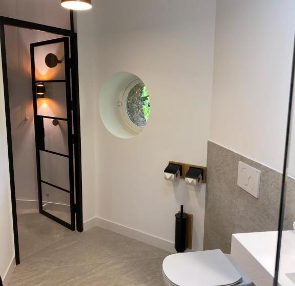 Пансион La Maison De Robinson