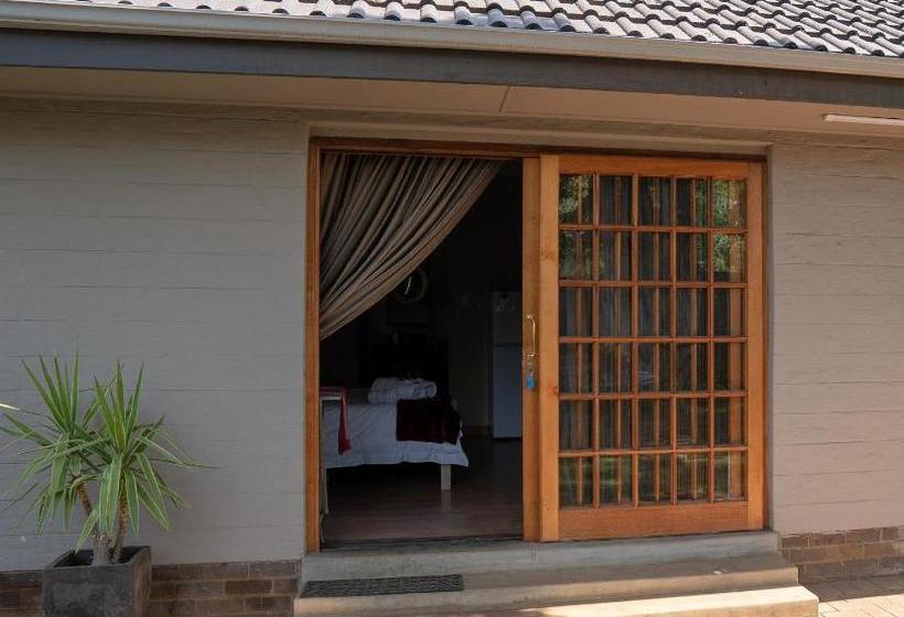 פנסיון Opstal Gastehuis