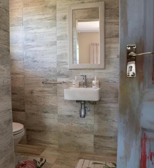 פנסיון Opstal Gastehuis