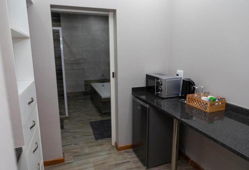 פנסיון Opstal Gastehuis