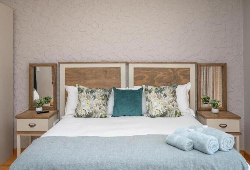 פנסיון Opstal Gastehuis