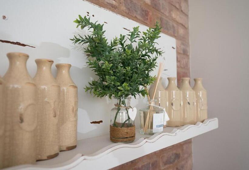 פנסיון Opstal Gastehuis