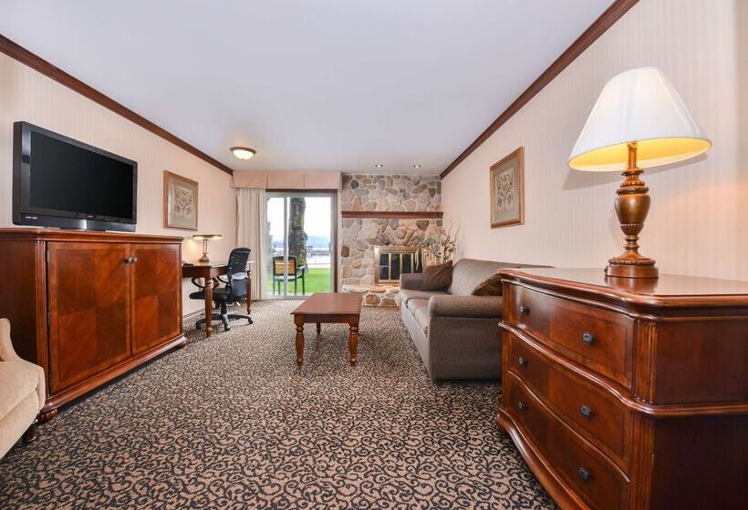 Best Western Edgewater Resort