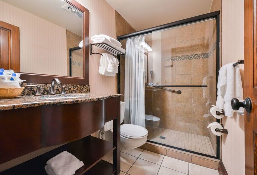 Best Western Edgewater Resort