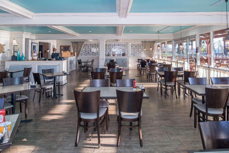 Best Western Edgewater Resort