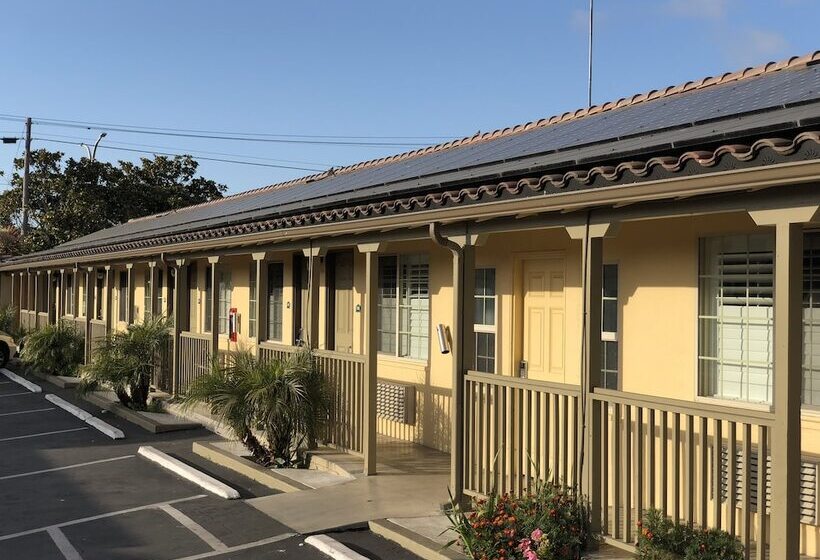 El Castell Motel
