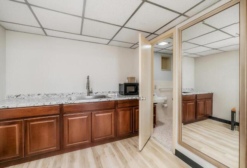 בית מלון כפרי Extended Stay Suites Cookeville   Tennessee Tech