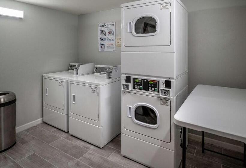 فندق Best Western Plus Beckley Inn