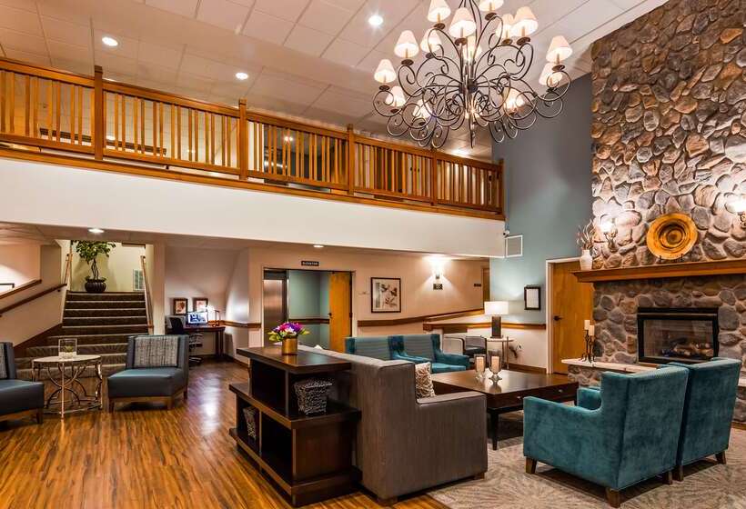 فندق Best Western Plus Edmonds Harbor Inn