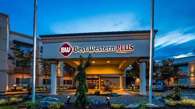 فندق Best Western Plus Edmonds Harbor Inn