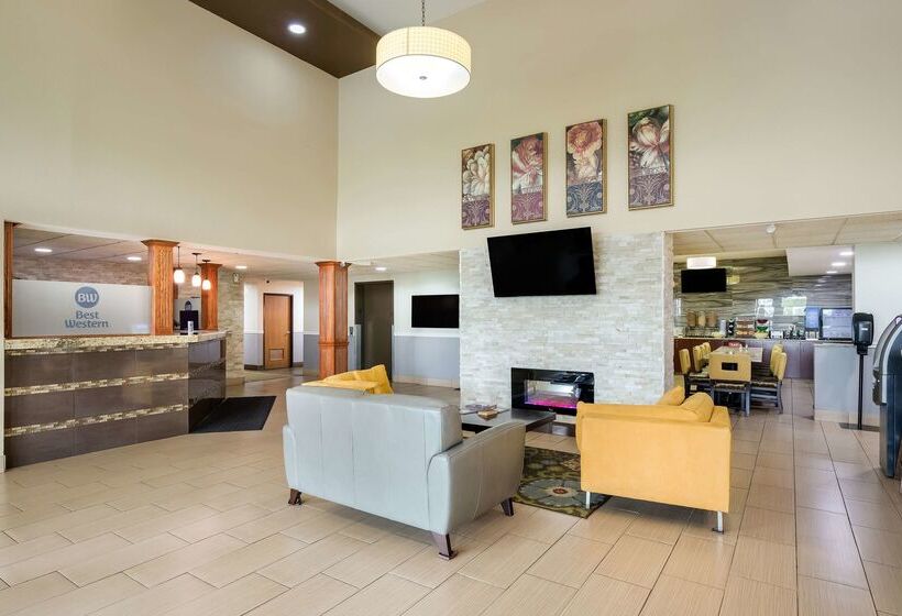 فندق Best Western Waukesha Grand