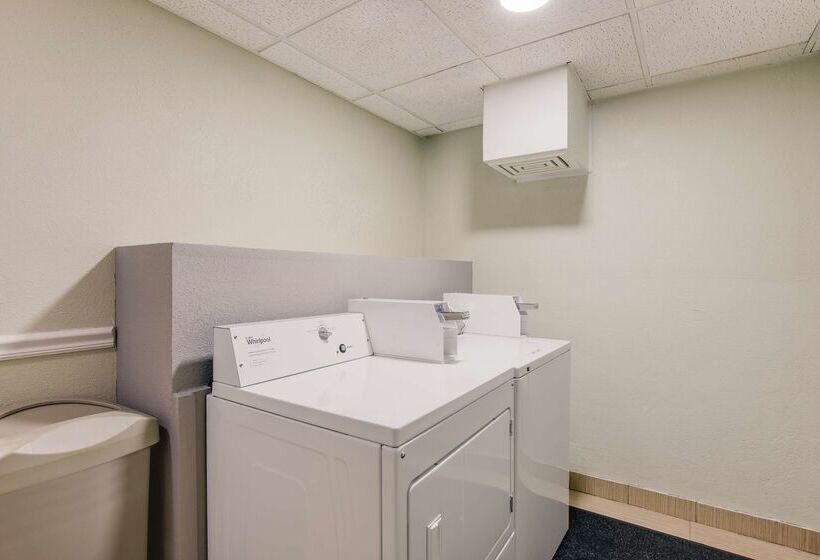 فندق Best Western Waukesha Grand