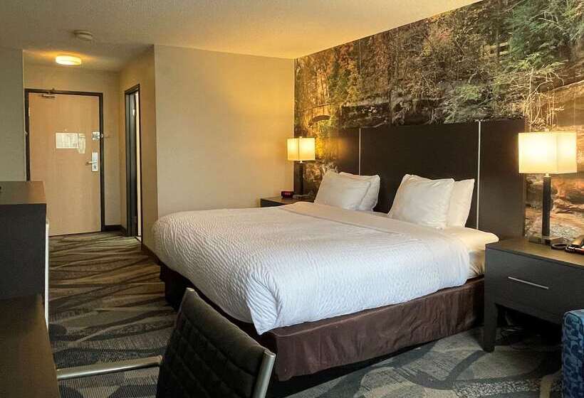 호텔 Clarion Inn Near Wright Patterson  Dayton