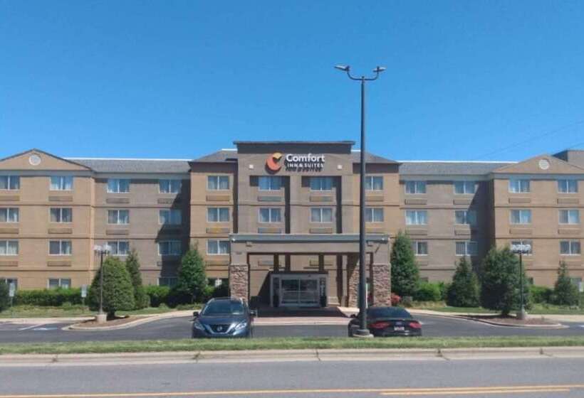 ホテル Comfort Inn & Suites Kannapolis   Concord