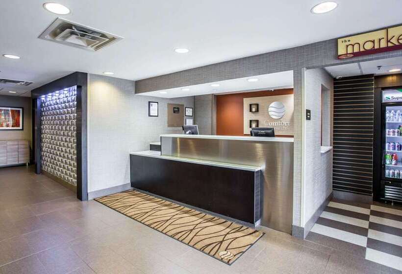 ホテル Comfort Inn & Suites Kannapolis   Concord