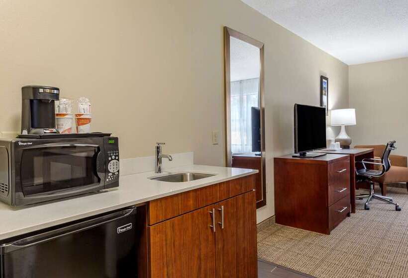 בית מלון כפרי Comfort Inn Danvers   Boston North Shore