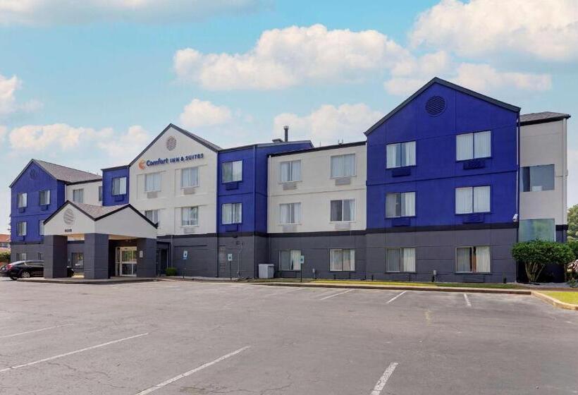 호텔 Comfort Inn & Suites