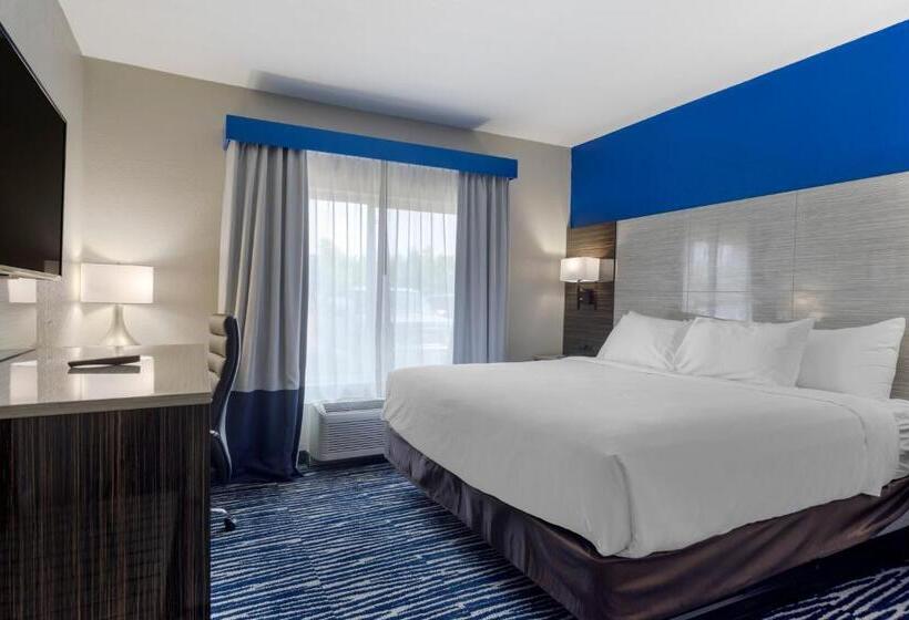 호텔 Comfort Inn & Suites