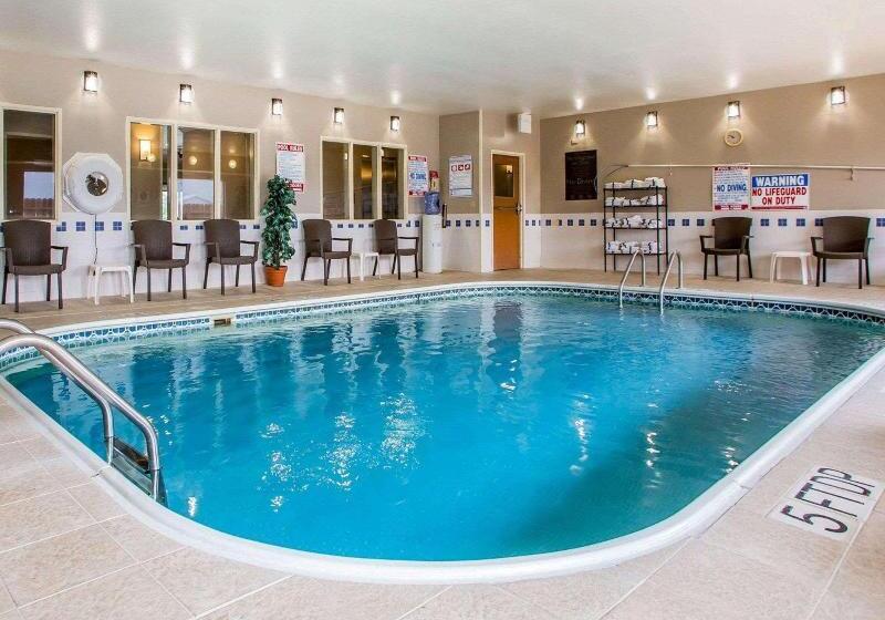 فندق Comfort Inn & Suites Waterloo  Cedar Falls