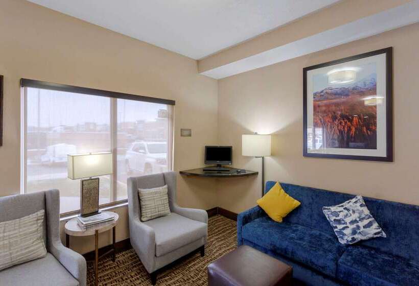 Отель Comfort Inn & Suites Woods Cross  Salt Lake City North