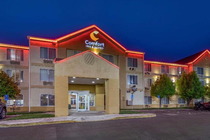 Отель Comfort Inn & Suites Woods Cross  Salt Lake City North