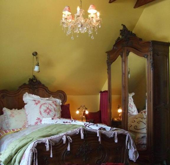 فندق Complejo Enchanted Nights Bed & Breakfast