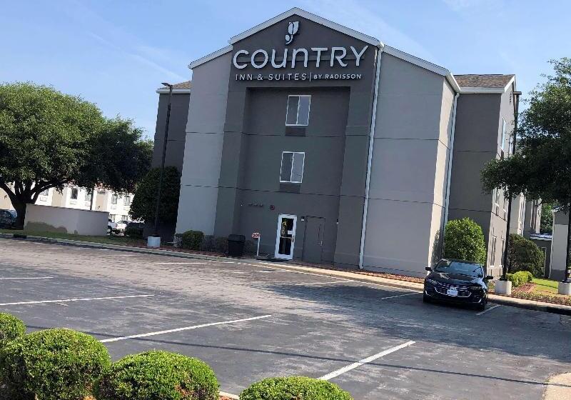 فندق Country Inn & Suites By Radisson, Fayetteville I95, Nc