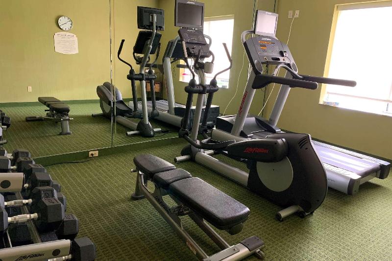 فندق Country Inn & Suites By Radisson, Fayetteville I95, Nc