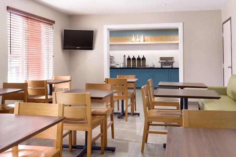 호텔 Country Inn & Suites By Radisson, Fresno North, Ca