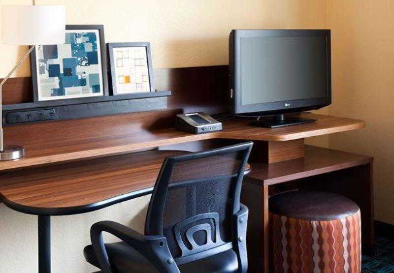 هتل Country Inn & Suites By Radisson, Phoenix Airport, Az