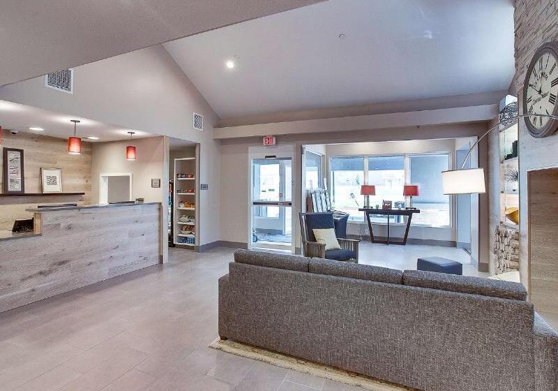 Отель Country Inn & Suites By Radisson, Wichita East, Ks