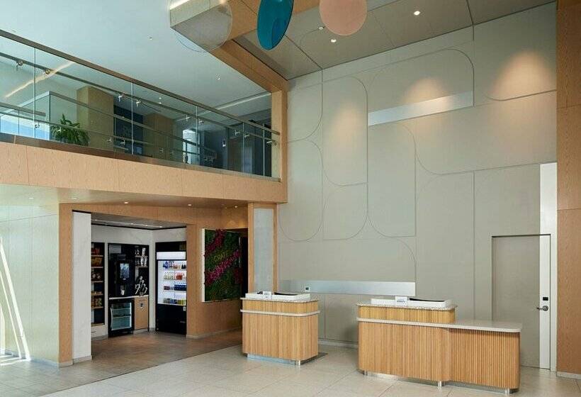 בית מלון כפרי Courtyard By Marriott Santa Barbara Downtown
