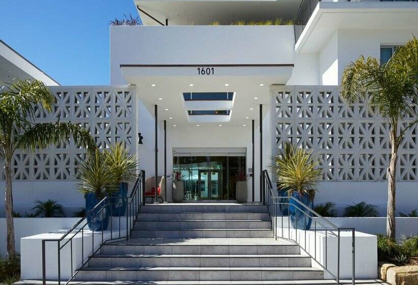 فندق Courtyard By Marriott Santa Barbara Downtown