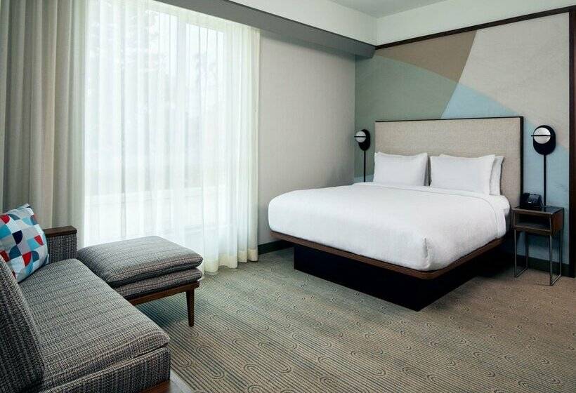 فندق Courtyard By Marriott Santa Barbara Downtown