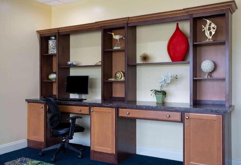 בית מלון כפרי Days Inn By Wyndham Absecon Atlantic City Area