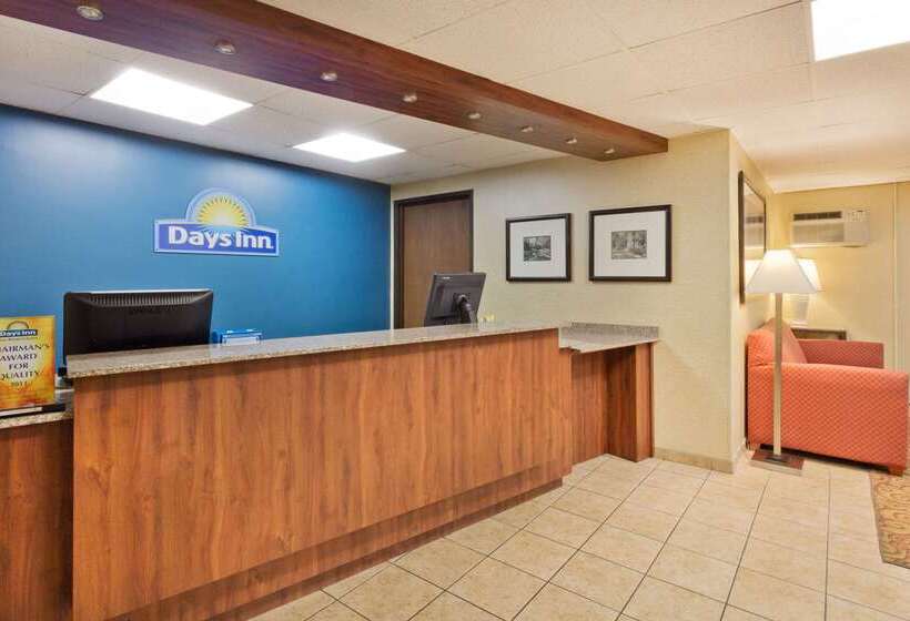 호텔 Days Inn By Wyndham Rockford I 90 Casino District