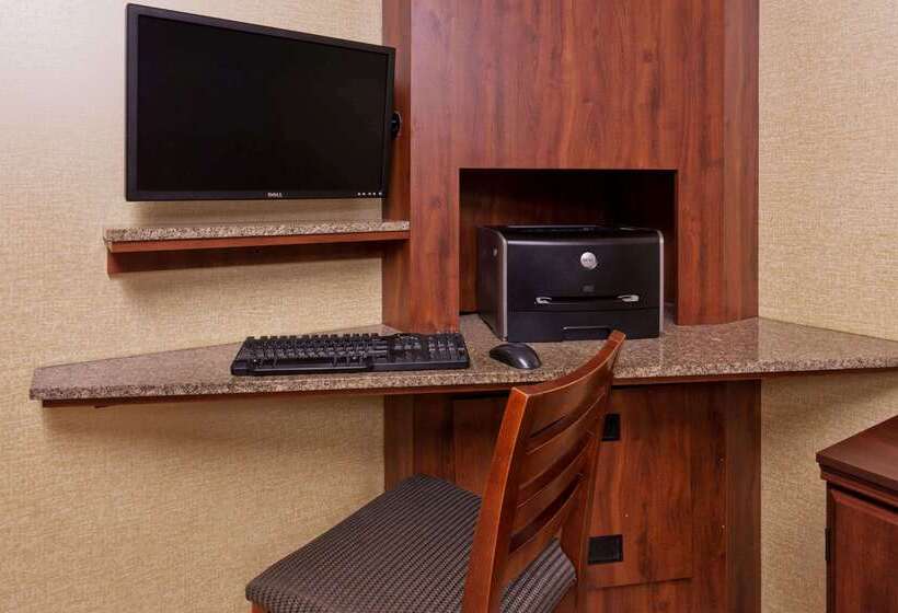 호텔 Days Inn By Wyndham Rockford I 90 Casino District