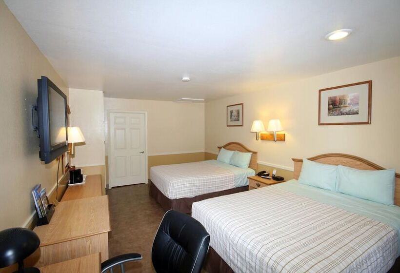 فندق Edinburg Executive Inn